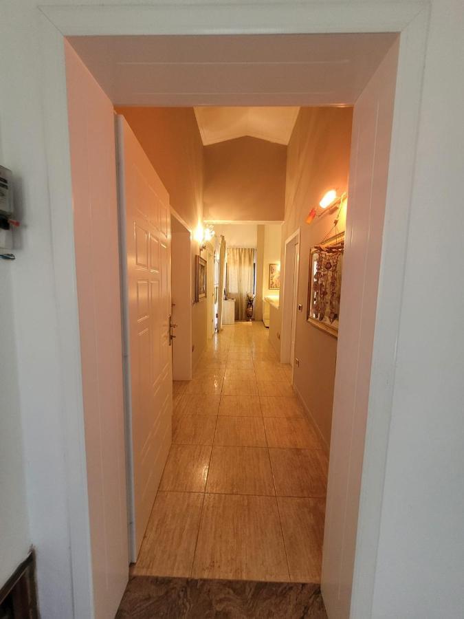 Italian Style Apartment Драч Екстериор снимка