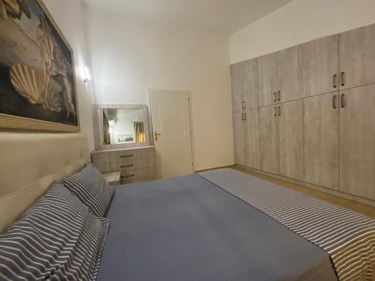 Italian Style Apartment Драч Екстериор снимка